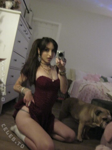 beebee nude photo 89