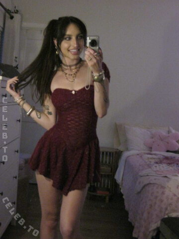beebee photo 3