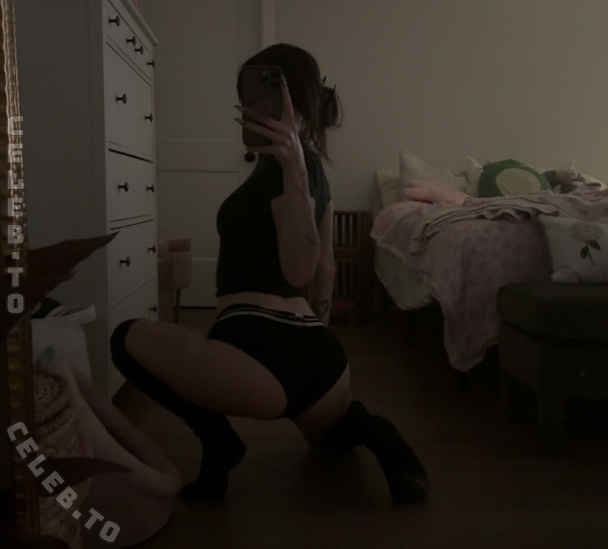 beebee nude photo 2