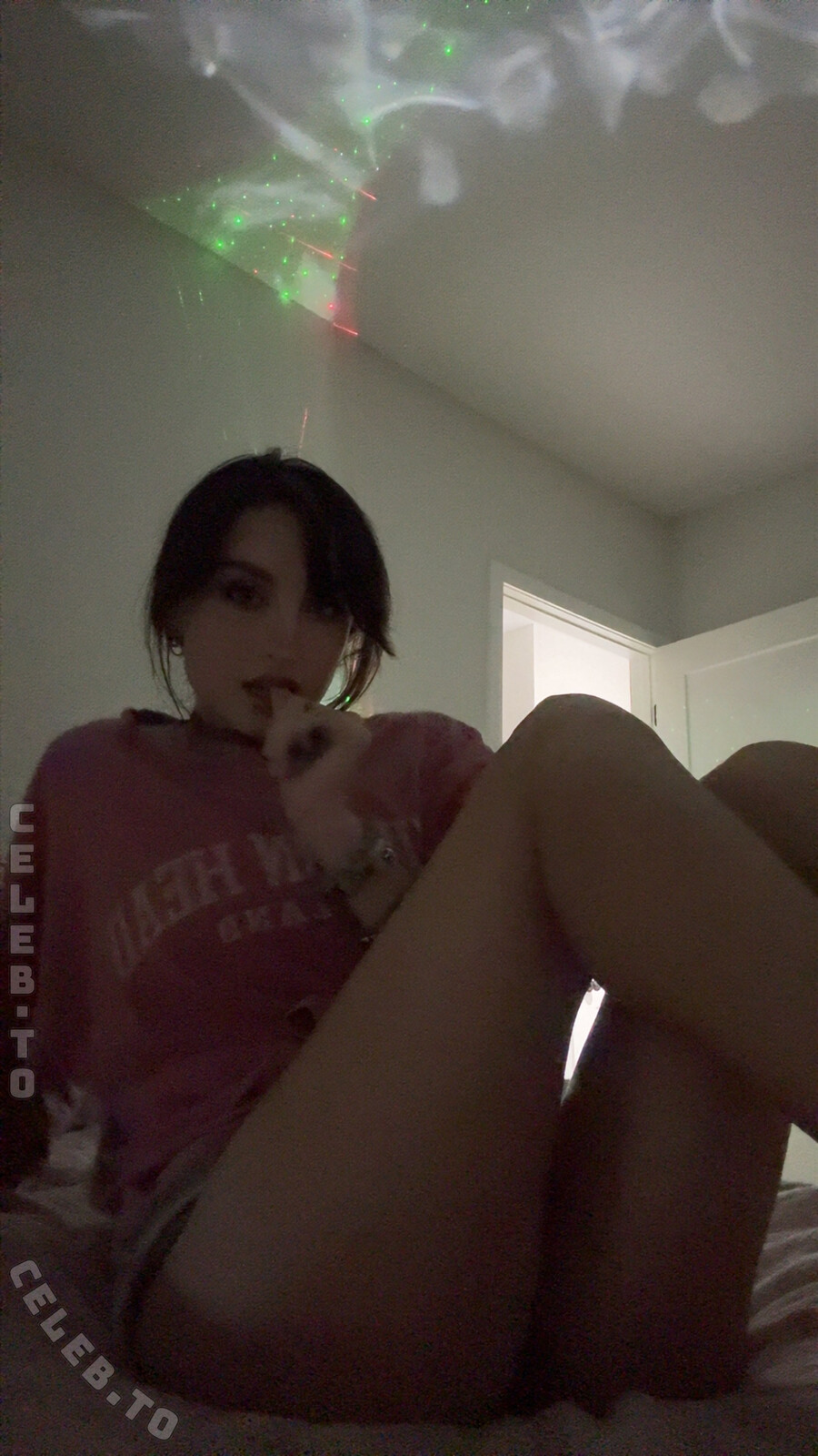 beebee nude photo 14