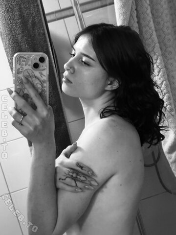 Beepbaapbu nude photo 32