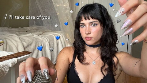 beescuit asmr nude