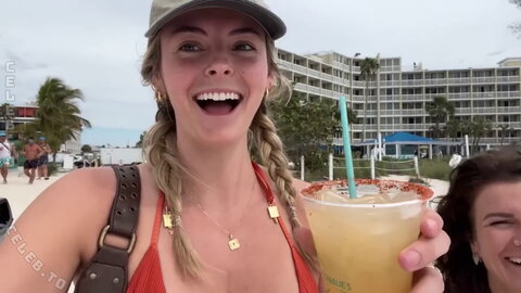 Beez Asmr nude photo 14