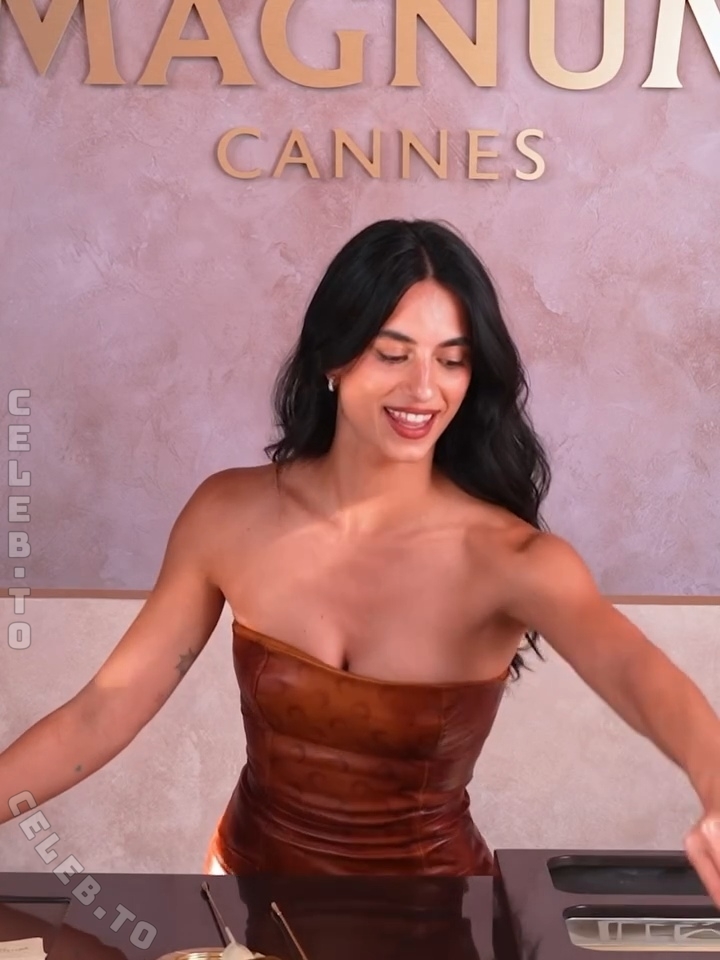 Begoña Vargas nude photo 8