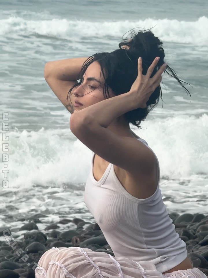 Begoña Vargas nude photo 9