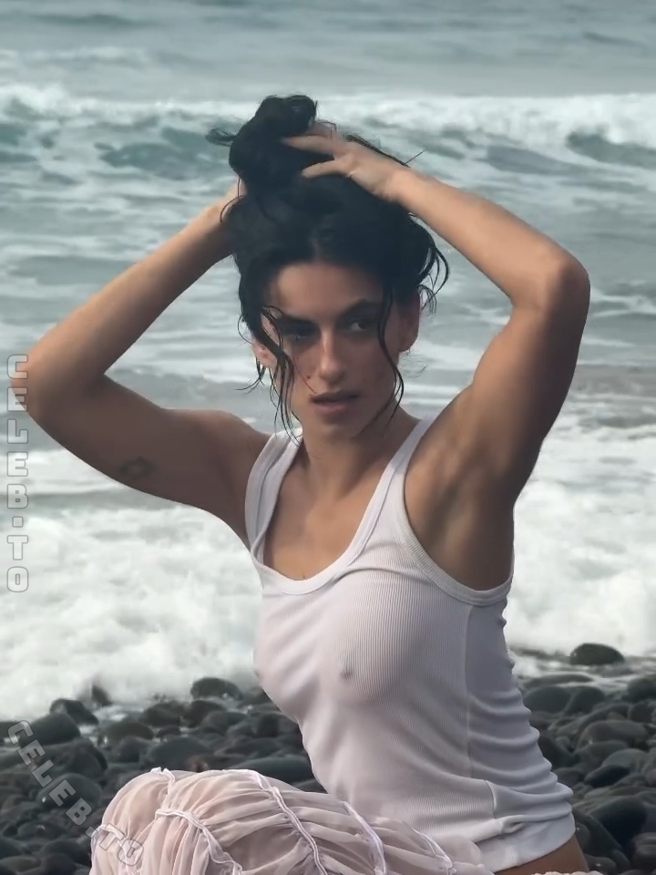 Begoña Vargas nude photo 12