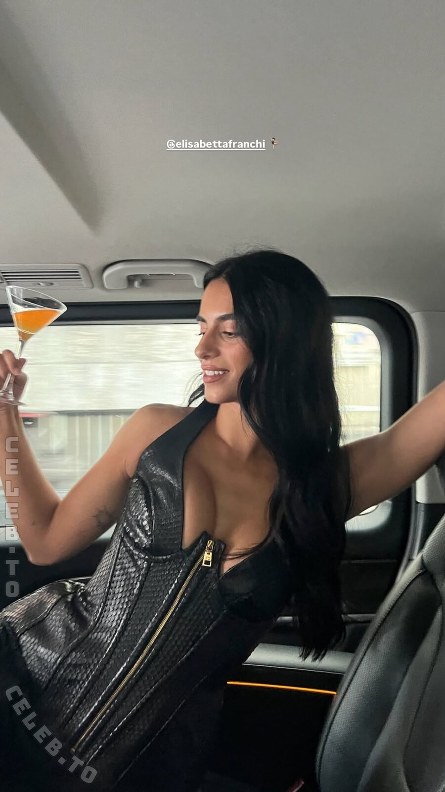 Begoña Vargas nude photo 2