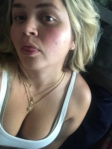 BeKonstantine Sexy (3 photos)