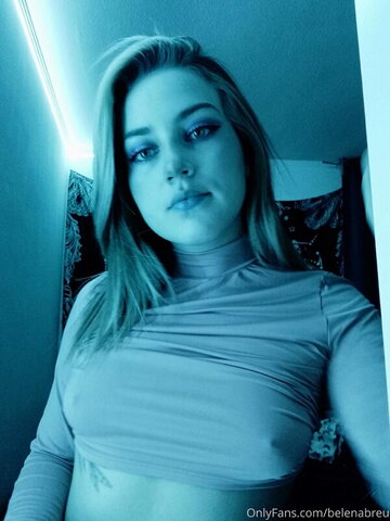 Belen Abreu nude photo 1