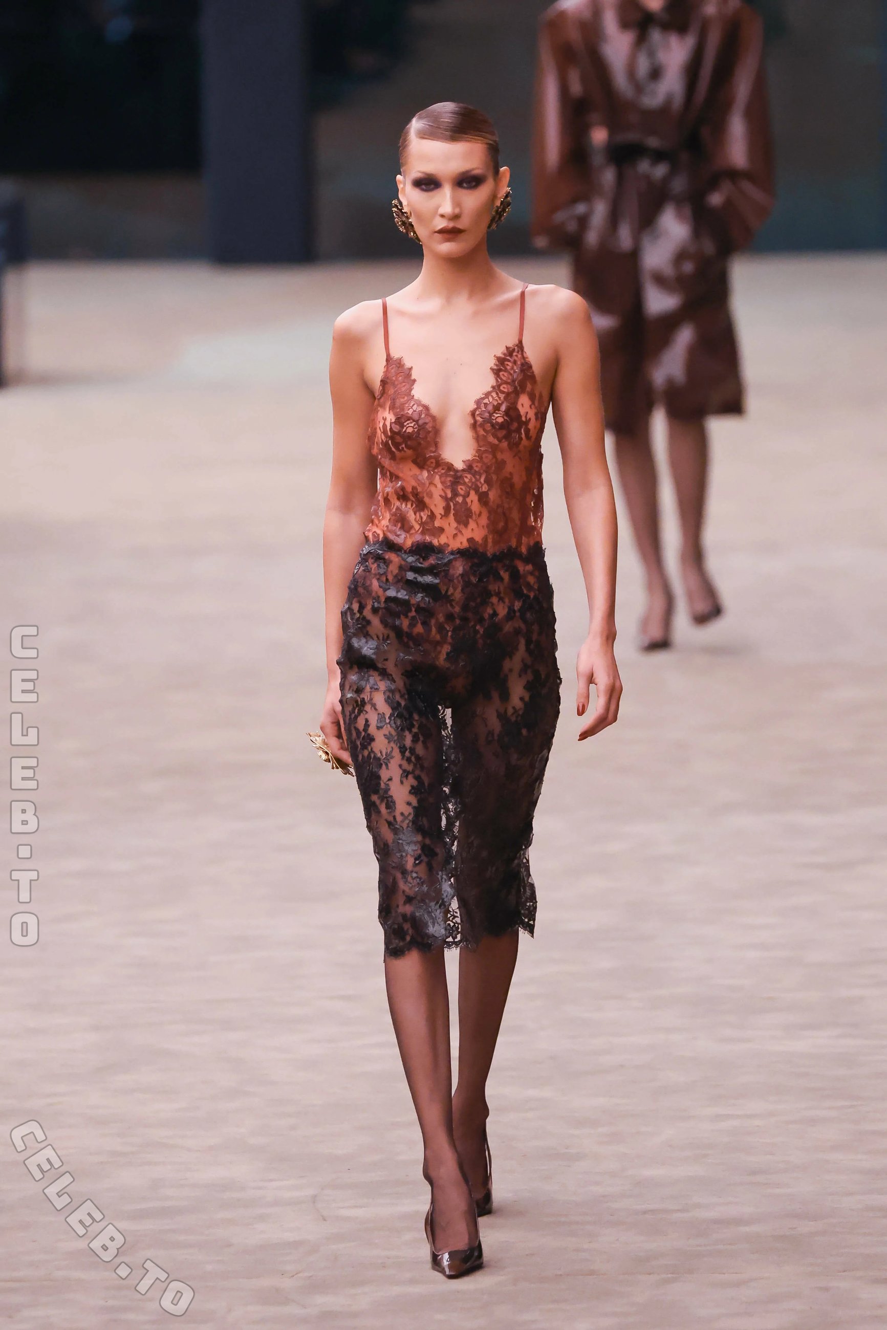 Bella Hadid nude photo 13