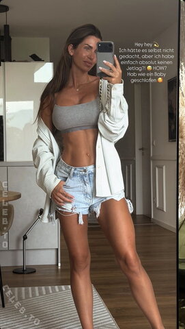 Bella Kraus – From today's story