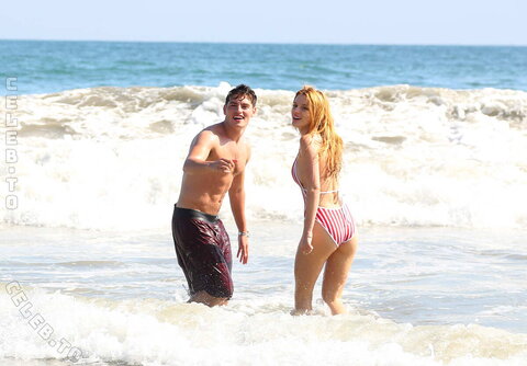 Bella Thorne nude photo 58