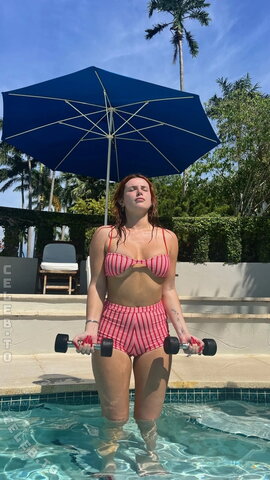 Bella Thorne nude photo 14