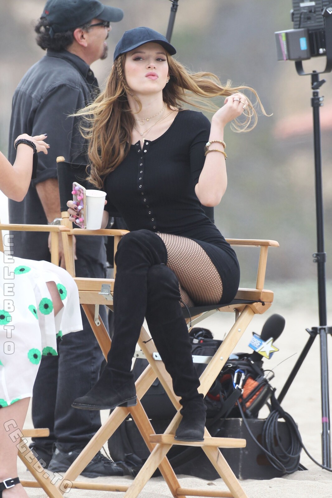 Bella Thorne nude photo 23