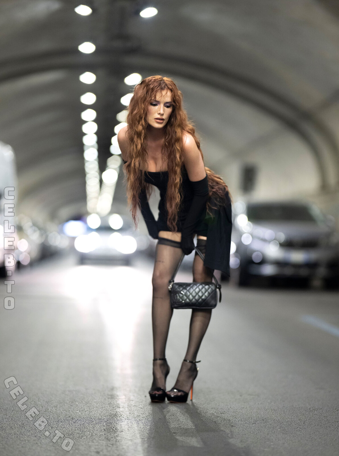 Bella Thorne nude photo 7