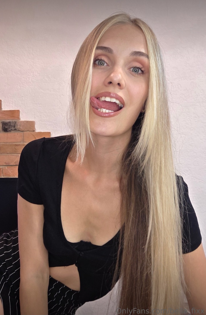 Bella_Fixx nude photo 1