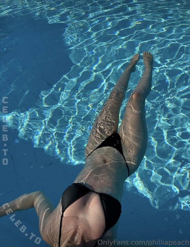Bellaraee nude photo 60