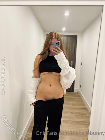 Belle bunny nude photo 37