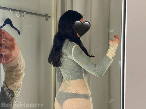 bellefleurrr nude photo 2