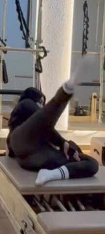 Benhumea nude photo 6