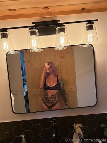 Bepcosplays nude photo 16