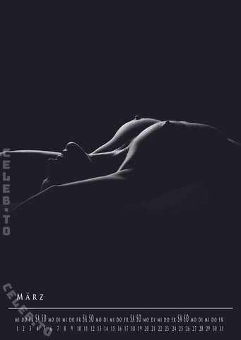 Bergretterinnen-Kalender nude photo 29