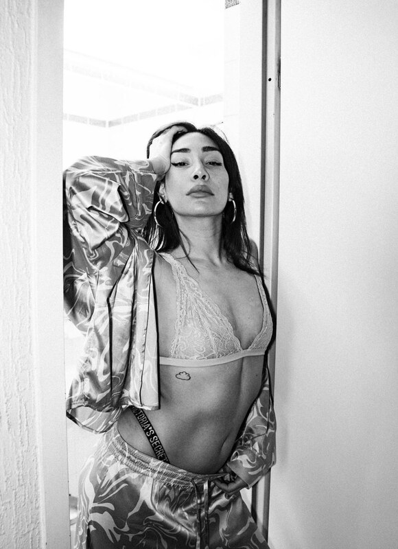Berna Canbeldek nude photo 12