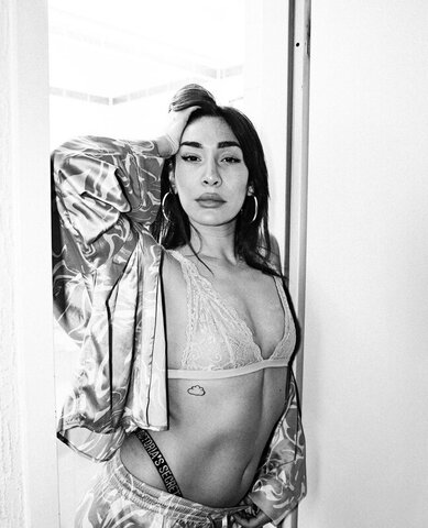 Berna Canbeldek nude photo 182
