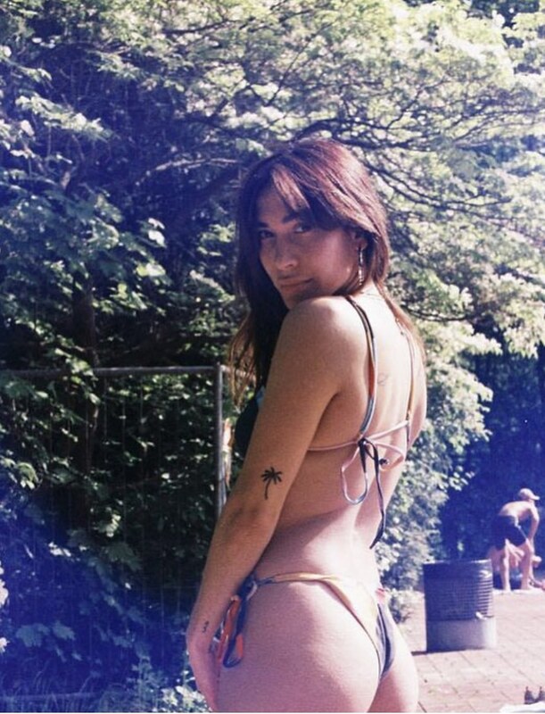 Berna Canbeldek nude photo 28
