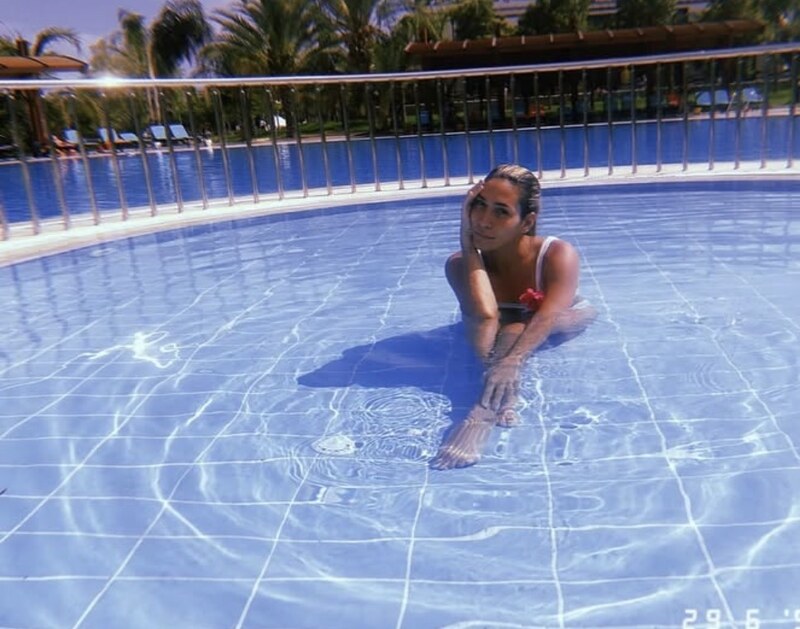 Berna Canbeldek nude photo 19