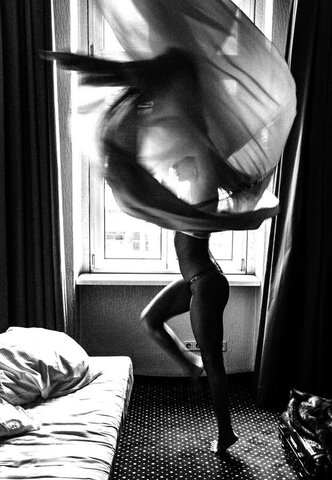 Berna Canbeldek nude photo 94