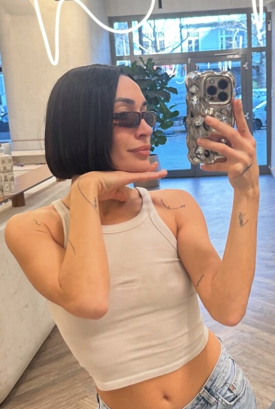 Berna Canbeldek nude photo 25