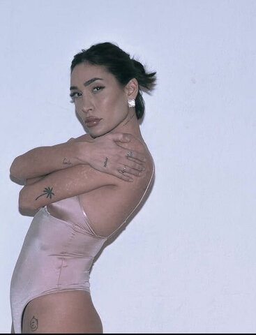 Berna Canbeldek nude photo 16
