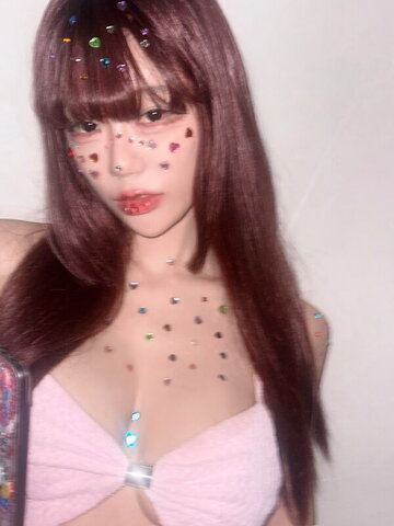 Berry nude photo 34