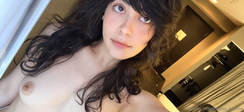 Beta's Inferno nude photo 2