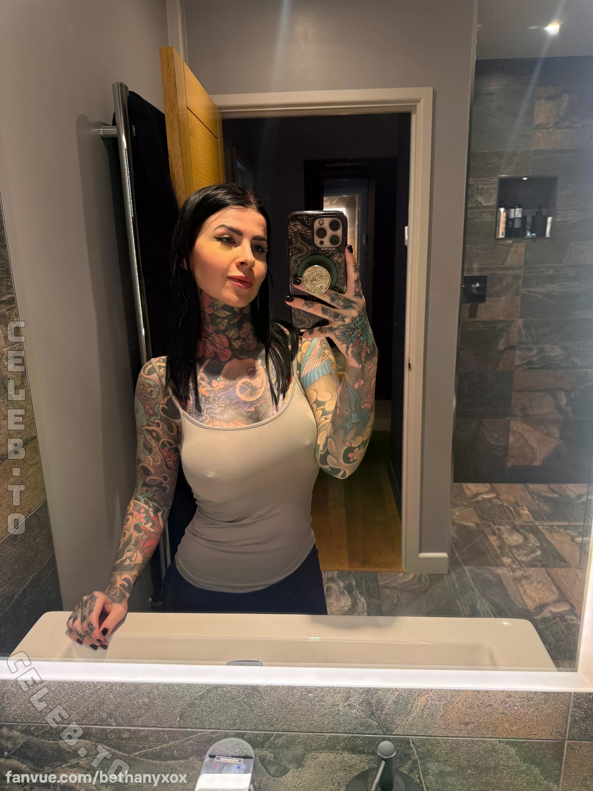 Bethany Moore nude photo 3