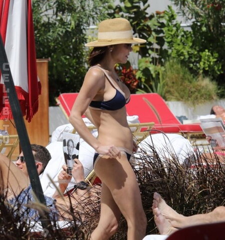 Bethenny Frankel nude photo 62