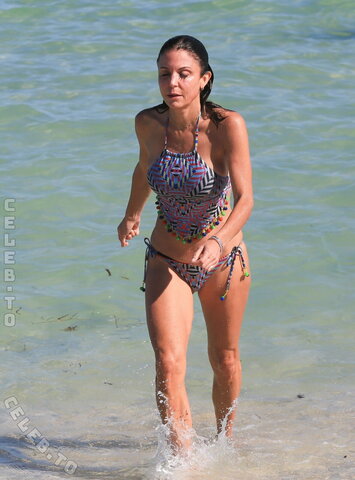 Bethenny Frankel nude