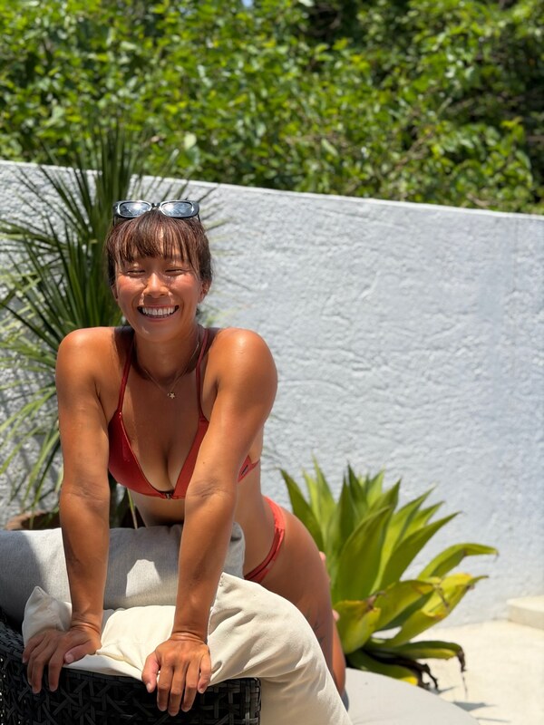 Bette Yiwen nude photo 1