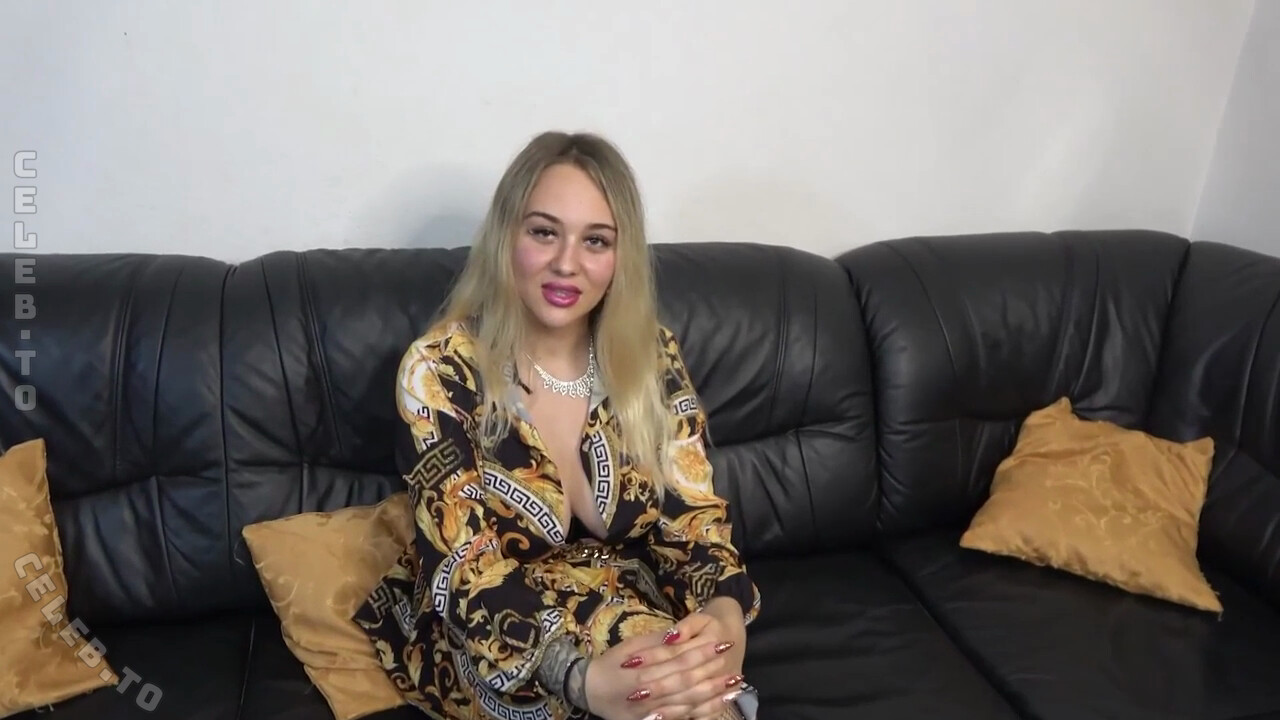 Beverly Athalia nude photo 1
