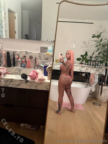 Bhad Bhabie nude photo 11