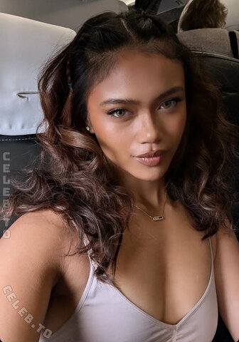 Bianca Bustamante nude photo 57