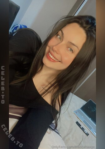 Bianca Haage nude photo 9