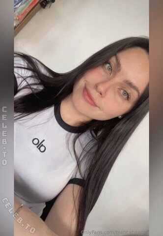 Bianca Haage nude photo 8