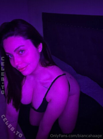 Bianca Haage nude photo 11