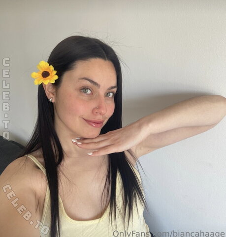 Bianca Haage Fresh (2 photos)