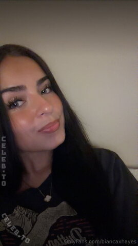 Bianca Hayes New (1 photo)