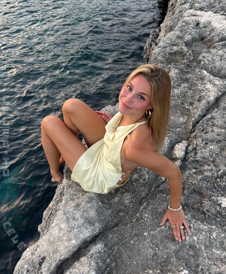 Bianca Natalie nude photo 7