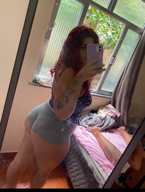Bianca Souza nude photo 1