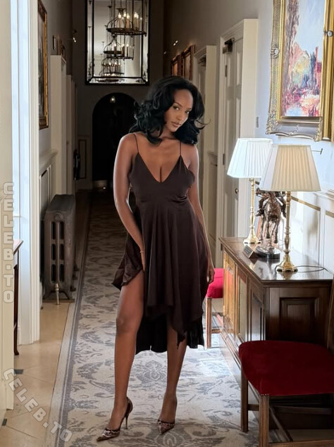 Bibiatfa nude photo 2